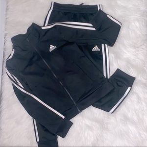 Kids adidas tracksuit